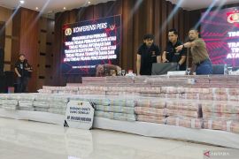 Polri: Hasil bobol rekening dormant Rp204 miliar ditukar jadi valas