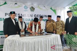 Dirjen Kemenag resmikan Gedung SMA Sains Daarul Qur'an Karanganyar