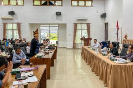 Dinas Arsip dan Perpustakaan Pematangsiantar sosialisasikan pelestarian naskah kuno