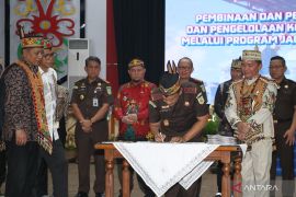 Menkop minta pemda di Kalimantan Tengah bantu lengkapi aset Kopdes Merah Putih