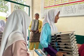 Polisi selidiki dugaan keracunan MBG di SMPN 2 Karimun