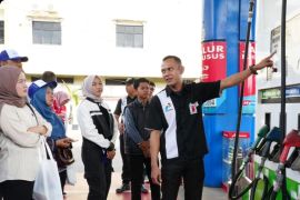 Pertamina Patra Niaga Regional Sumbagsel buka transparansi prosedur kualitas BBM lewat program Edukasi Pantau SPBU