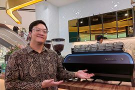 Excelso gandeng Colt coffe culture gunakan mesin kopi teknologi Italia
