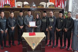 DPRD Kotabaru Paripurnakan laporan keuangan RAPBD-P tahun anggaran 2025