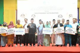 Warga Batam dapat bantuan dan insentif dari Pemprov Kepri