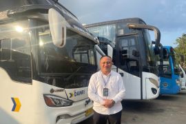 Damri Pontianak tingkatkan layanan dengan buka rute baru Putussibau - Kuching