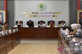 Pemprov Kaltim  tunda penyaluran modal Rp50 miliar untuk BUMD