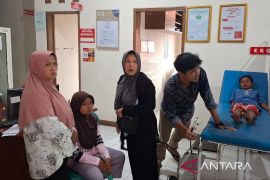 Pemkab Cianjur membentuk Satgas Pengawasan MBG cegah keracunan