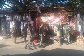 Bea cukai intensifkan operasi pasar sita 2.680 batang rokok ilegal