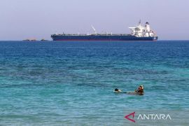 Mesir Akui Pendapatan Terusan Suez Merosot Dua Tahun Akibat Gejolak Kawasan