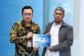 UPZ Bank Kalsel santuni 15 guru TPQ guna perkuat generasi Qur'ani
