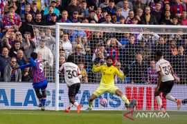 Klasemen Liga Inggris:  Liverpool masih kuasa meski dikalahkan Palace