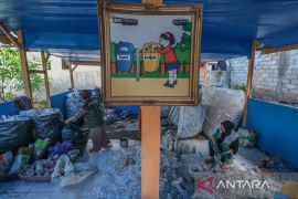 Bank sampah Alfaidzin Page 2 Small