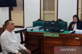 Pengadilan Tinggi Medan kurangi hukuman mantan Kadisdik Langkat