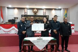 DPRD Belitung sahkan raperda penanganan kawasan perumahan dan permukiman kumuh