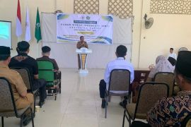 Pemkab Nabire ingatkan BWI kelola wakaf harus transparan