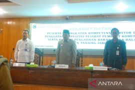 Bupati buka kegiatan penguatan kapasitas sumber daya aparatur implementasi Perpres 46 Tahun 2025