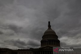 Rupiah menguat dipengaruhi "government shutdown" AS