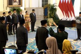 Kabinet Merah Putih reshuffle lagi, Erick Thohir resmi jadi Menpora