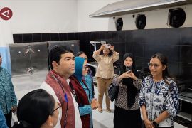 BGN tinjau langsung dapur SPPG Faobata di Ngada, Nusa Tenggara Timur