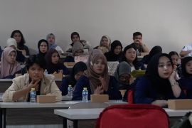 Pemprov Babel ajak mahasiswa jadi pendamping KUR