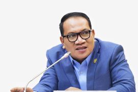 Anggota DPR dukung Kementerian Haji setarakan waktu tunggu haji