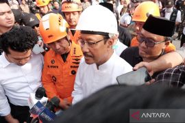 Mensos: Bantuan logistik akan terus disalurkan hingga evakuasi selesai