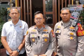 Kasus penikaman lansia di Jakbar, pelaku sengaja beli pisau baru