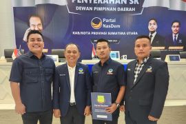 Duet Dedi Pahlevi - Johan pimpin NasDem Labura