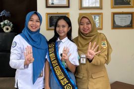 BPJS Kesehatan anugerahi siswi SMAN 4 Semarang Duta Muda