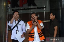 Hukum kemarin, kasus Tol Trans Sumatera dan tafsir Pasal 21 UU Tipikor