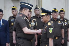 Jaksa Agung lantik Jambin dan Staf Ahli, tekankan integritas