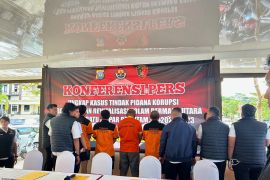 Polda Kepri ungkap peran 7 tersangka korupsi Pelabuhan Batu Ampar