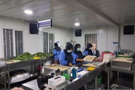 SPPG Laladon Bogor pastikan selektif pilih bahan baku agar MBG aman dikonsumsi