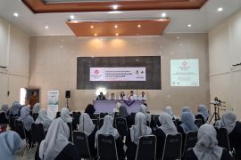 Kader dari 16 posyandu dilatih keterampilan pantau tumbuh kembang balita