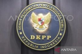 Komisioner Bawaslu Wajo disidang DKPP soal dugaan pelecehan