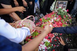 Pemakaman atlet gimnastik Naufal Takdir Al Bari