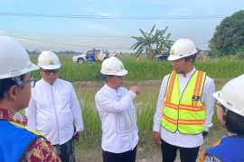 Cegah banjir, Pemprov Banten lanjutkan normalisasi Sungai Cibanten