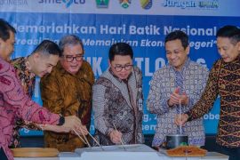 Dekranasda ajak perajin kembangkan inovasi batik untuk menangi pasar