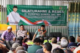 Suripno reses tampung aspirasi bedah rumah