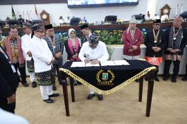 Pemda di Banten diminta tanggung renteng BPJS-atasi sampah