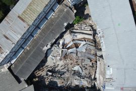 Pencarian korban mushalla ambruk di Ponpes Al Khoziny