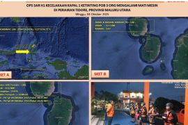 Basarnas cari tiga korban di perairan Tidore alami mati mesin