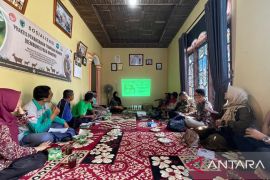 UNJA berikan keterampilan peternak kambing mengatasi kasus kembung