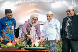 Wali Kota Lisa-Wakil Wali Kota Wartono sambangi warga lima kecamatan