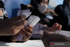 Uang beredar M2 pada September 2025 tumbuh tinggi mencapai Rp9.771 triliun