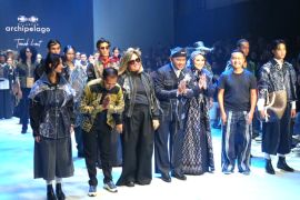 Ketua Dekranasda Tanah Laut berupaya sasirangan diminati hingga tingkat nasional