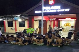 Puluhan anak diciduk lantaran hendak tawuran di Banjarmasin Barat