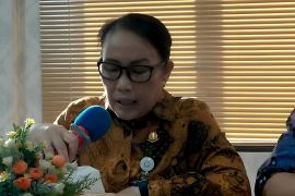 Kejari Singkawang Kalbar periksa 23 saksi, tahan tiga tersangka korupsi HPL