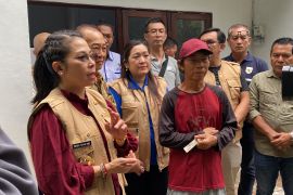 Pemerintah Kota Singkawang bersama donatur wujudkan rumah layak huni